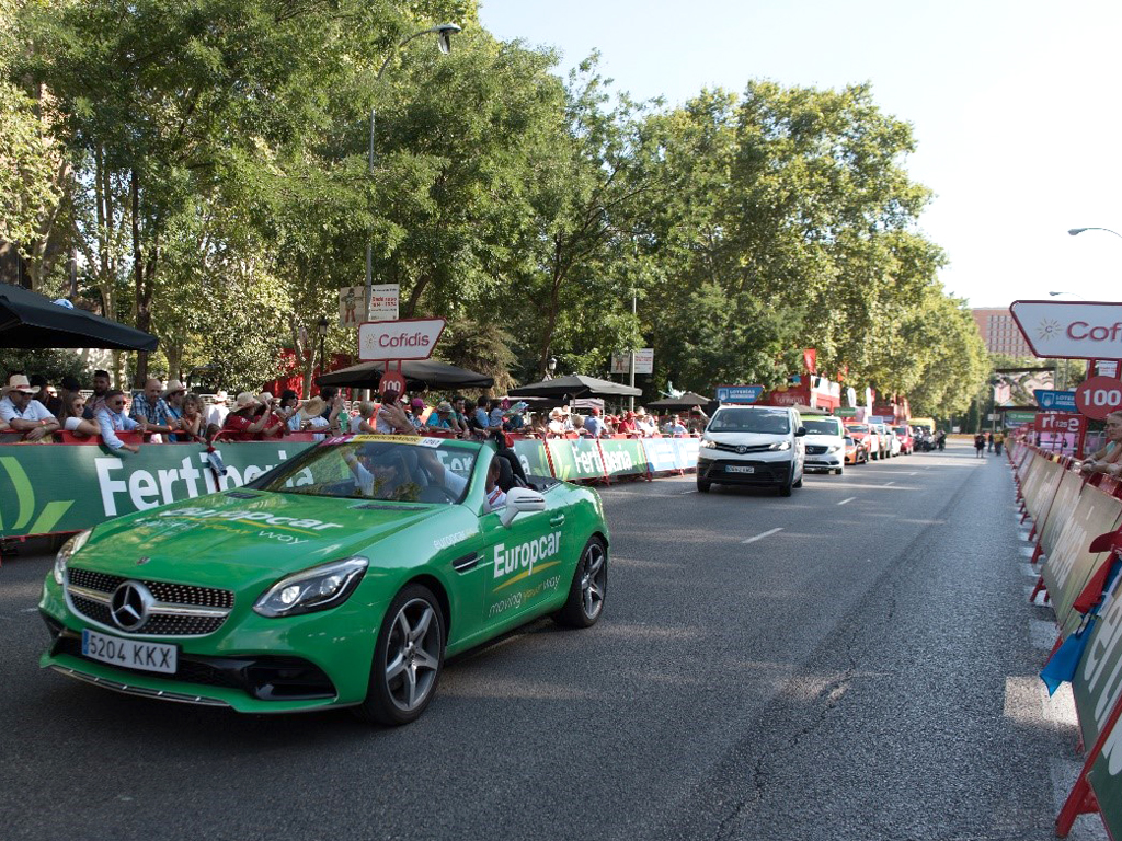 Europcar pondrá coches conectados en la organización de La Vuelta 19