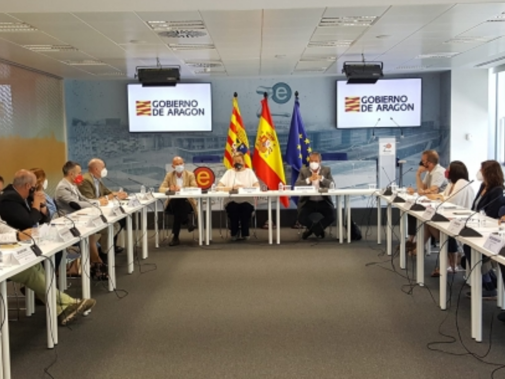 Imagen de Aragón acoge el segundo encuentro del grupo que impulsa el proyecto tractor del vehículo conectado