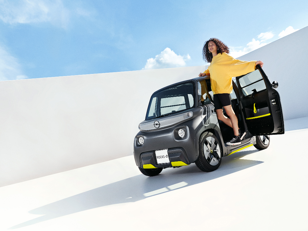 Imagen de Opel desvela el Rocks-E: un nuevo vehículo eléctrico para los nuevos tiempos en la ciudad