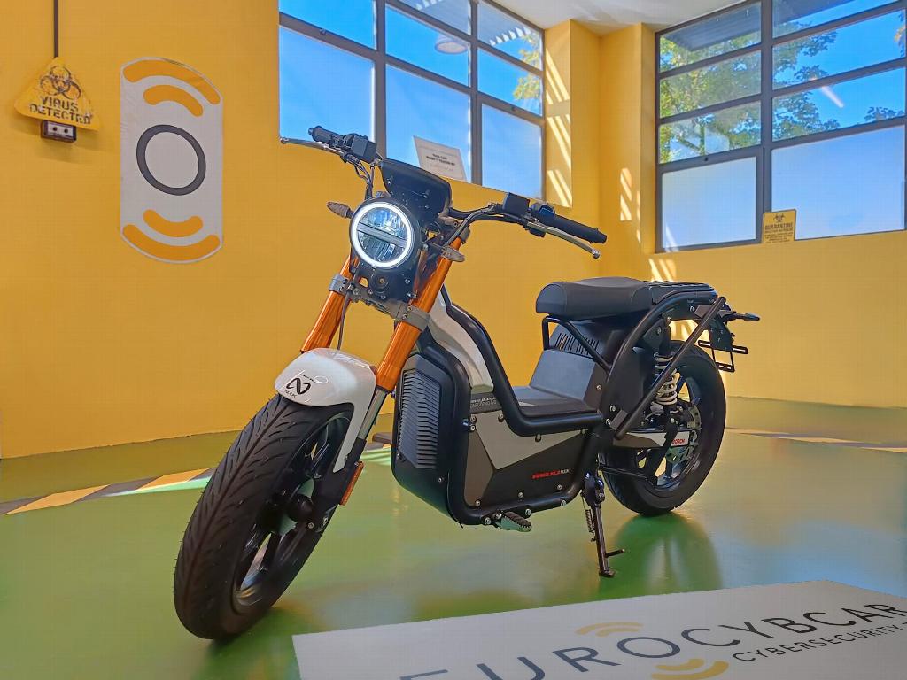 Imagen de El primer “vehículo ciberseguro” del mundo es una moto fabricada en España
