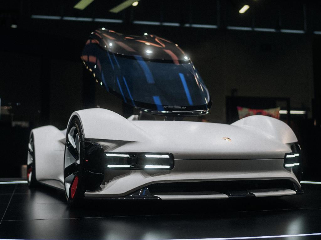 Porsche presenta la nueva imagen del Vision Gran Turismo en la Gamescom