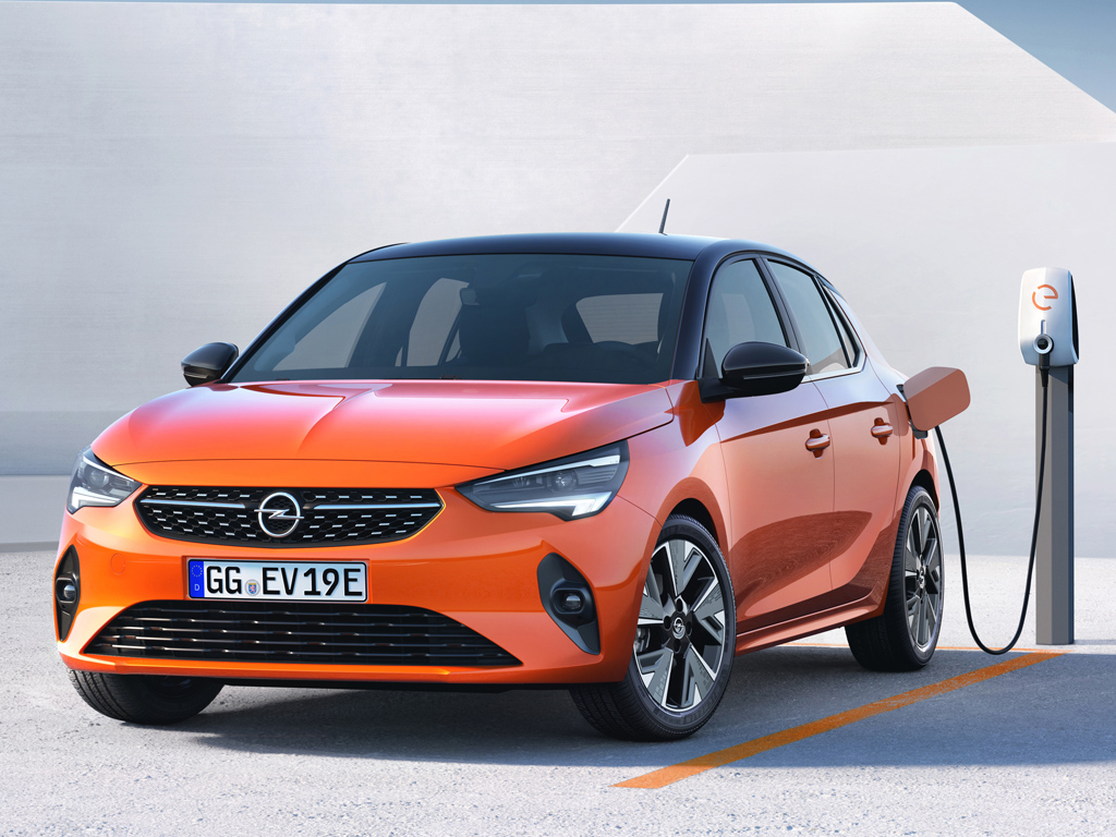 Imagen de Opel presenta el primer Corsa 100% eléctrico, con 136 CV de potencia y 330 km de autonomía