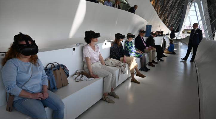 Visita guiada a Mobility City,  para empresas y asociaciones. Descubre el Futuro de la Movilidad.