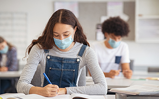 Videoconferencia. Cómo ventilar las aulas pasando menos frío. Aulas como espacios saludables