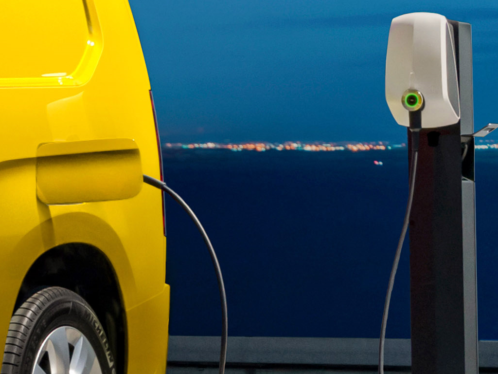 Nuevo Opel Combo-E Life: el héroe del día a día se electrifica