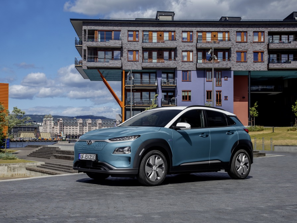 El Hyundai Kona eléctrico ha alcanzado un nuevo récord de ventas con 100.000 unidades