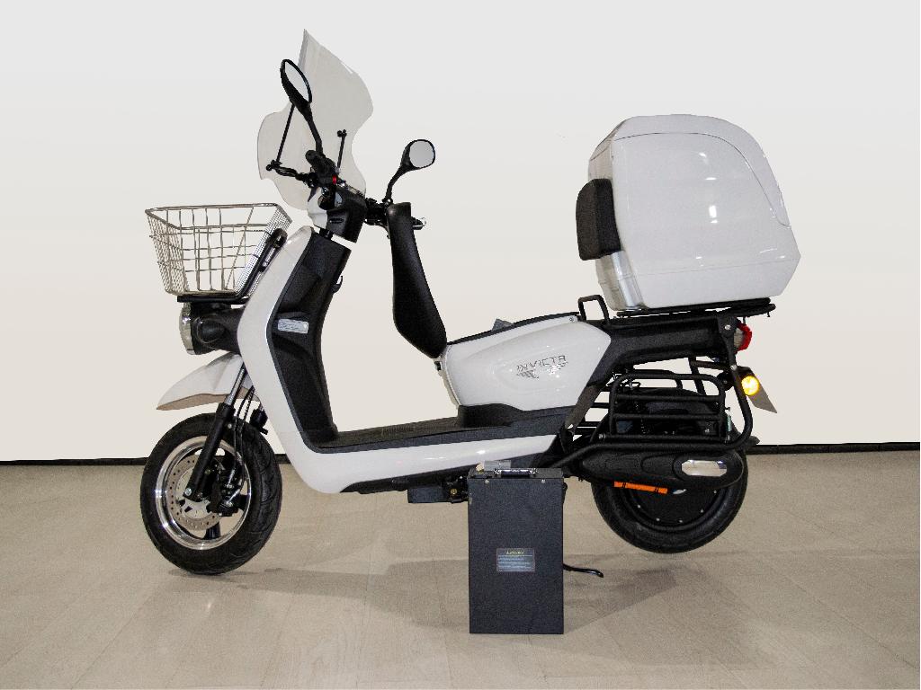 Invicta Electric Log20 Rubí, el scooter 100% eléctrico perfecto para el reparto a domicilio