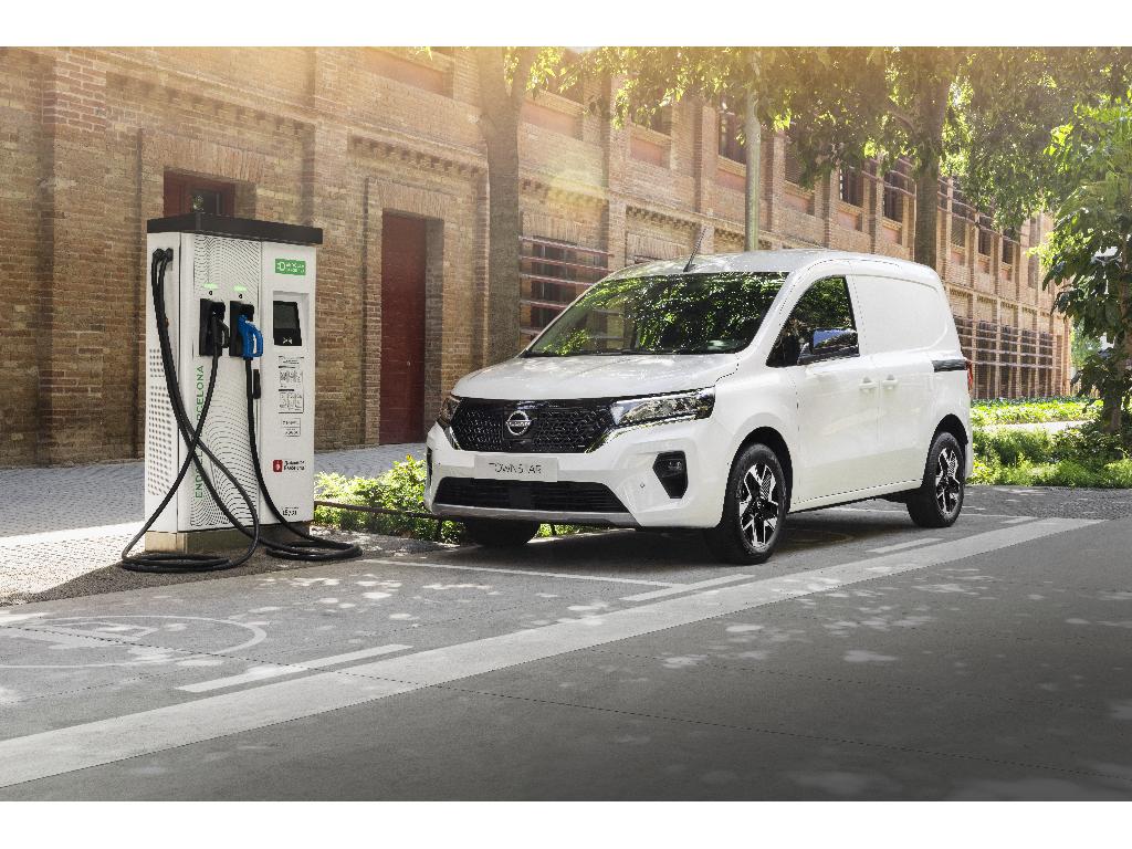 Nissan inicia la producción europea de la nueva Townstar eléctrica