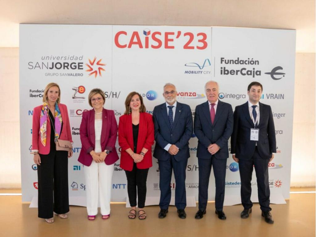 Zaragoza acoge un congreso de ingeniería de sistemas organizado por la USJ y Fundación Ibercaja