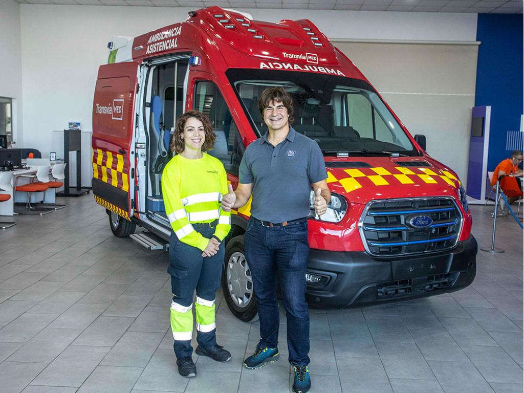 Llega a España la primera ambulancia Ford eléctrica