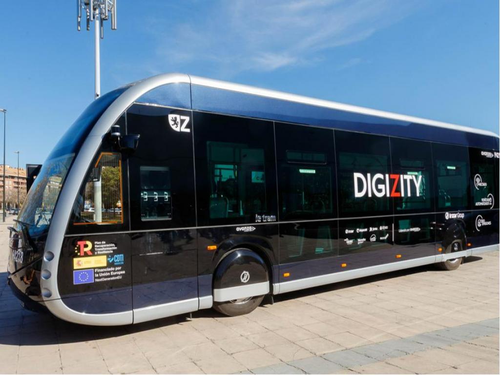 Arranca la segunda fase del proyecto Digizity, que probará en Zaragoza el autobús inteligente y conectado
