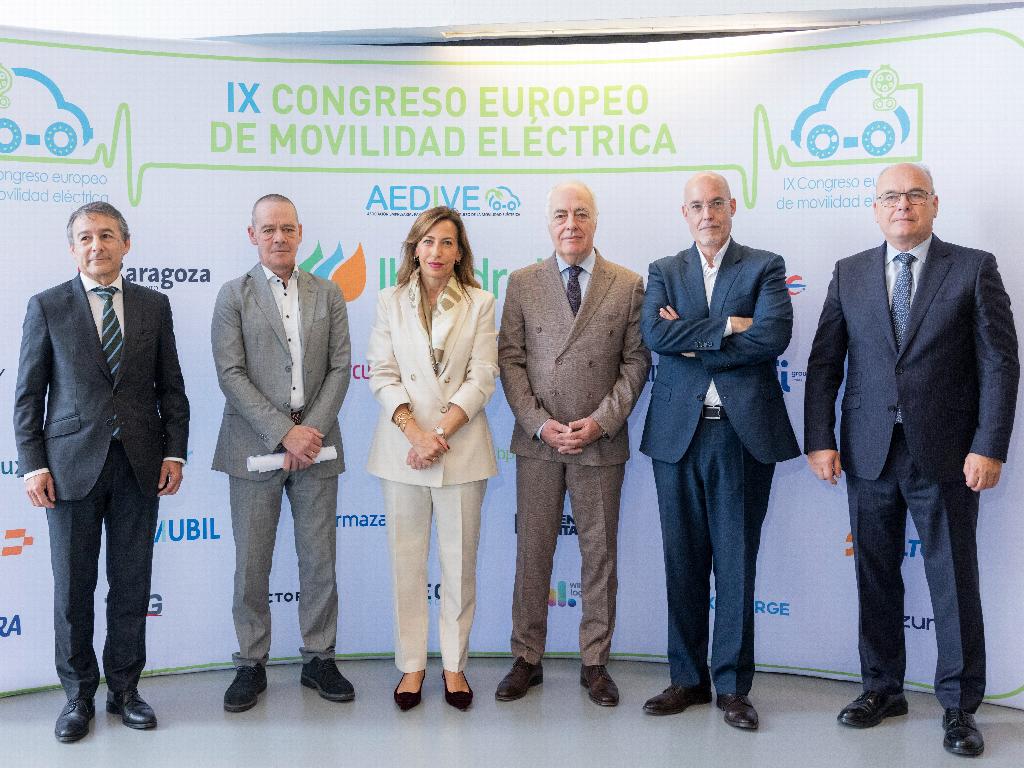 CEVE 2025 cierra con récord de participación y muestra el potencial industrial y tecnológico de la movilidad eléctrica en España 