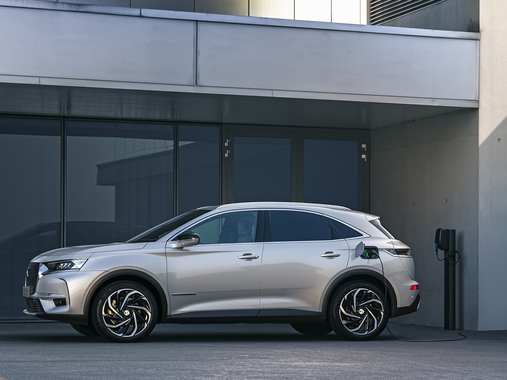 DS Automobiles presenta en China sus nuevos modelos electrificados E-Tense