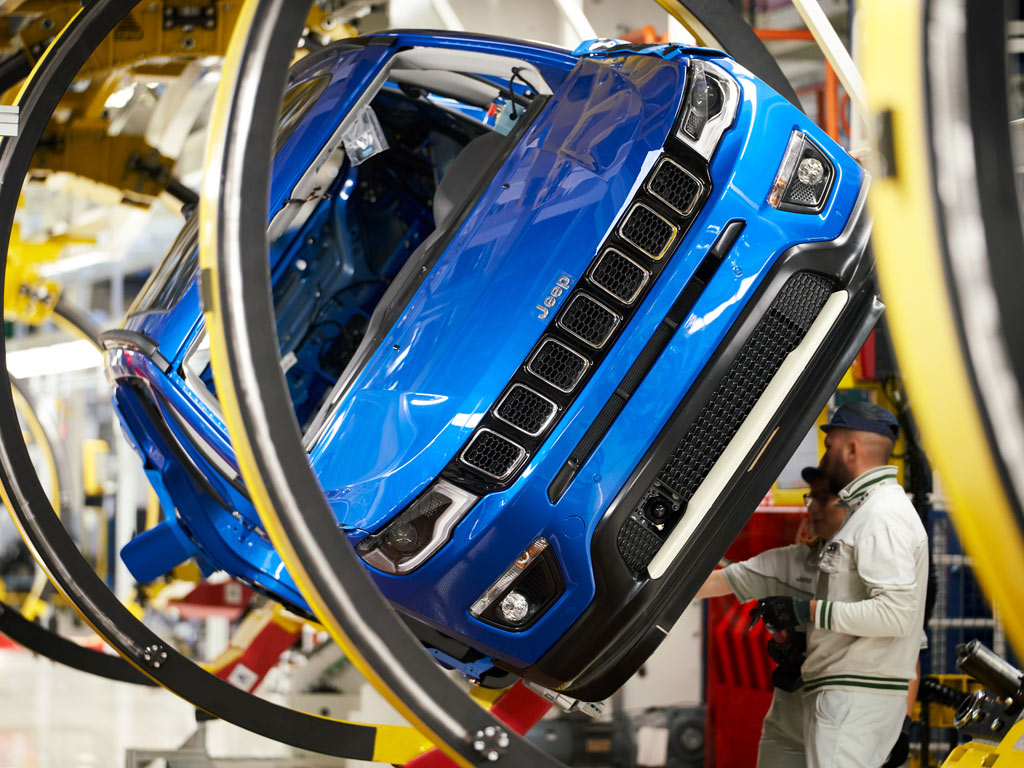 FCA prepara la fábrica de Melfi para el nuevo Jeep Compass híbrido enchufable