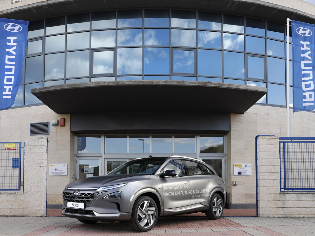 Hyundai presenta el Nexo, el primer vehículo eléctrico de pila de combustible de hidrógeno matriculado en España