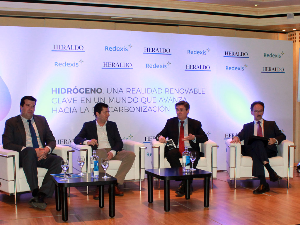 Zaragoza debate sobre el presente y futuro del hidrógeno para una movilidad sostenible