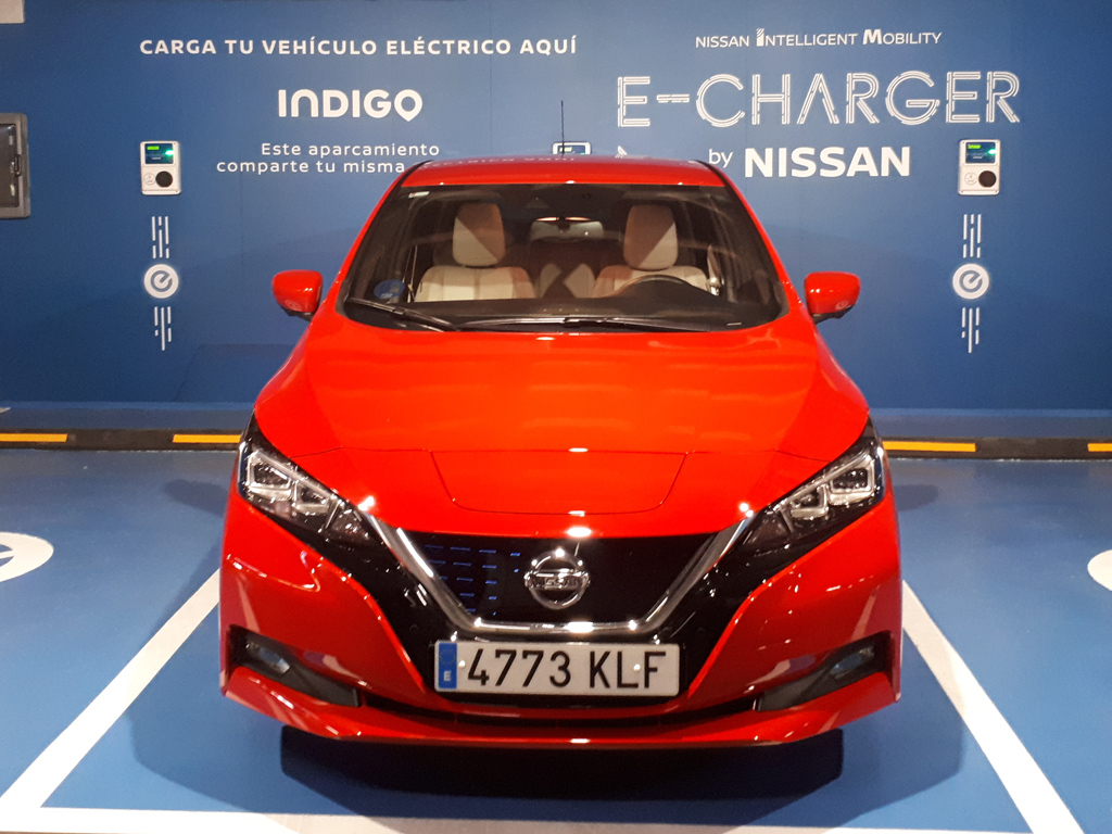 Nissan e Indigo continúan instalando nuevos puntos de recarga para vehículos eléctricos