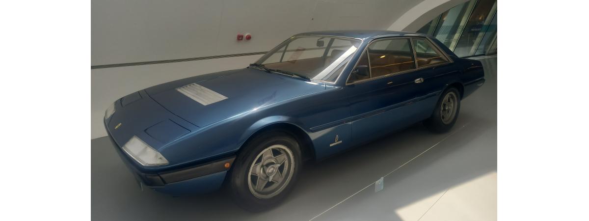 Ferrari 365 GT 2+2