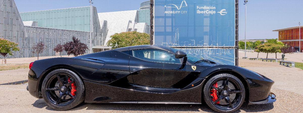 Ferrari LaFerrari 