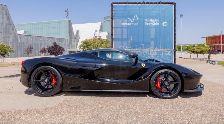 Ferrari LaFerrari 